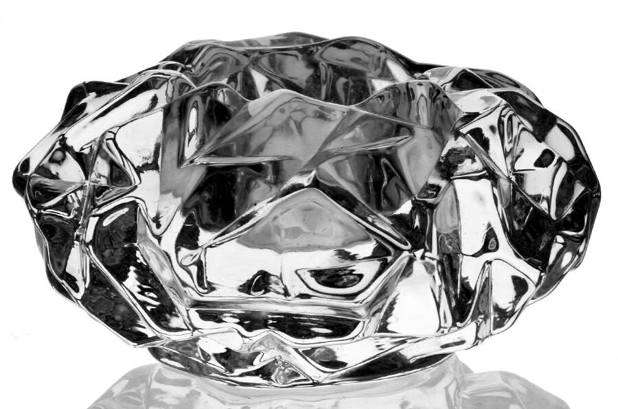 Carat Votive Candleholder by Orrefors-1