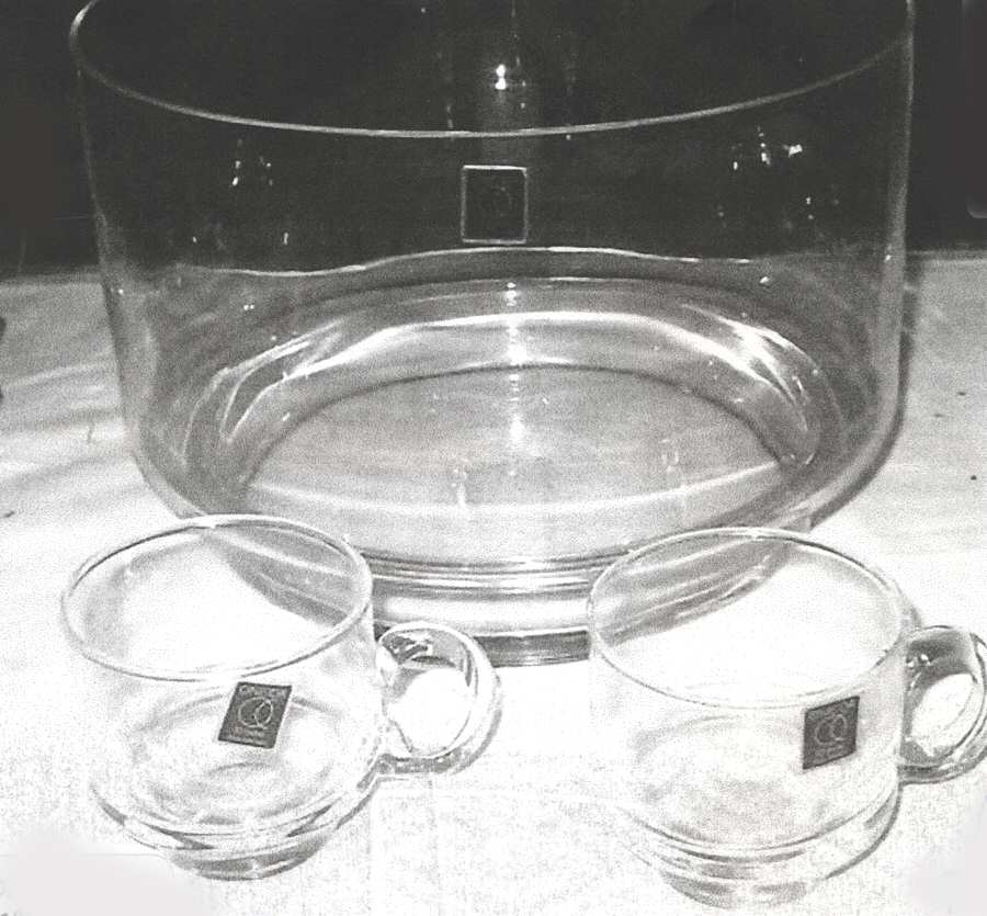Ice Glow Punch Bowl by Oneida-1