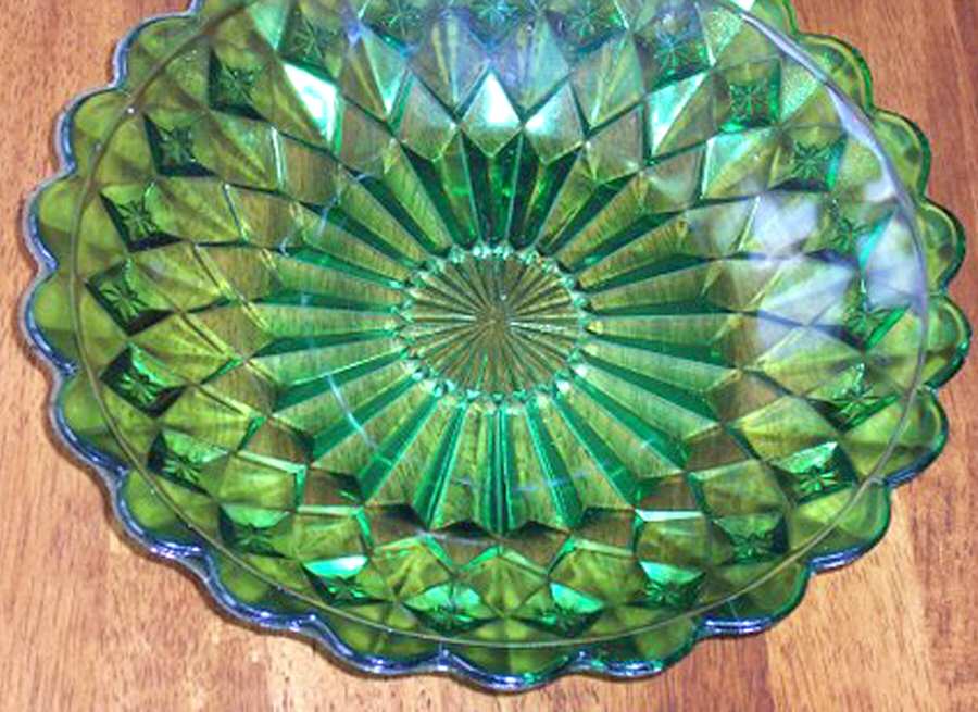 O'Hara Diamond Green (Emerald) Round Bowl by O'Hara Glass-1
