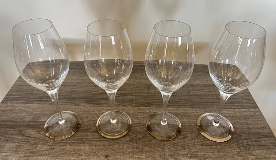 Intermezzo Air Anniversary Red Wine by Orrefors-1
