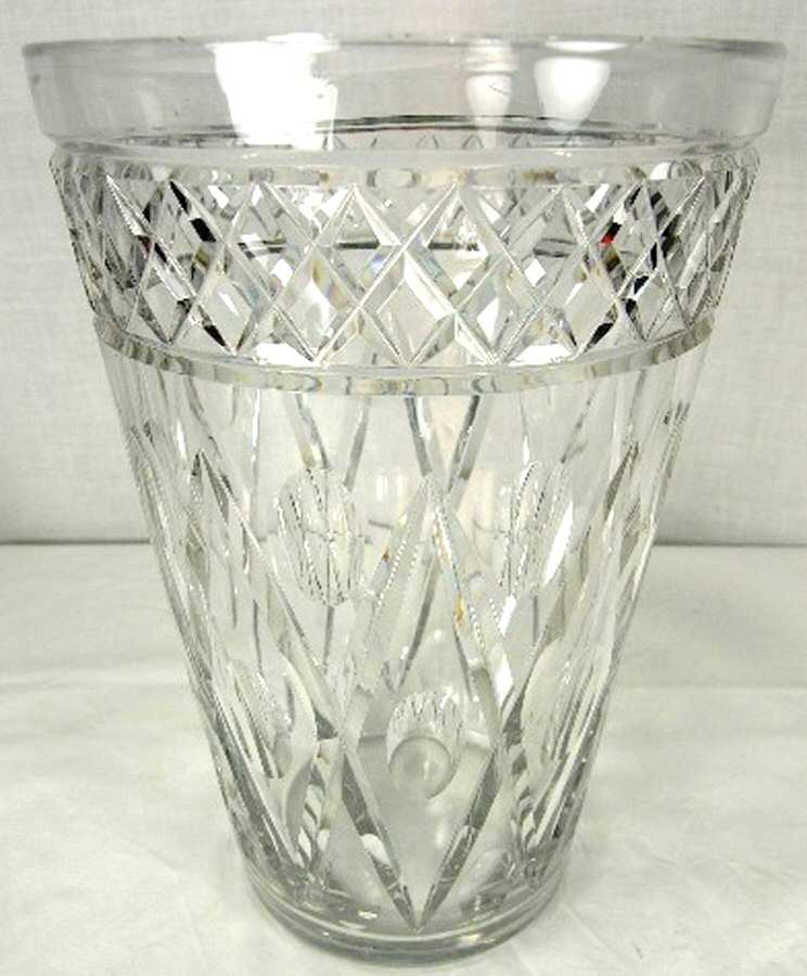 Adelaide 9" Flower Vase by Pairpoint-Gunderson Crystal-1