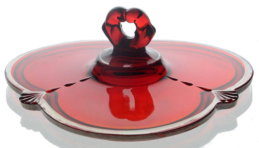 Crow's Foot Ruby Lid for 3-Part Candy Box by Paden City-1