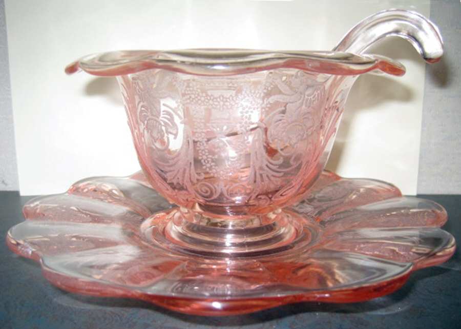 Cupid Pink Mayonnaise Bowl, Underplate and Ladle by Paden City-1