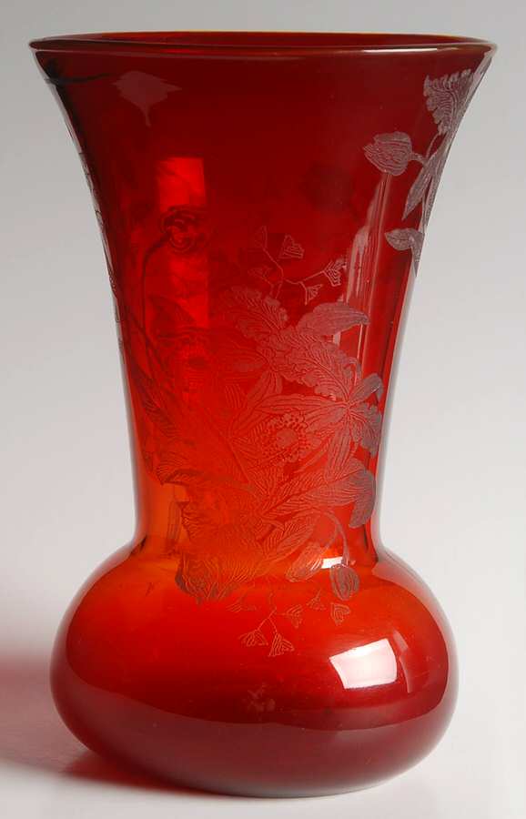 Orchid Red 8" Flower Vase by Paden City-1