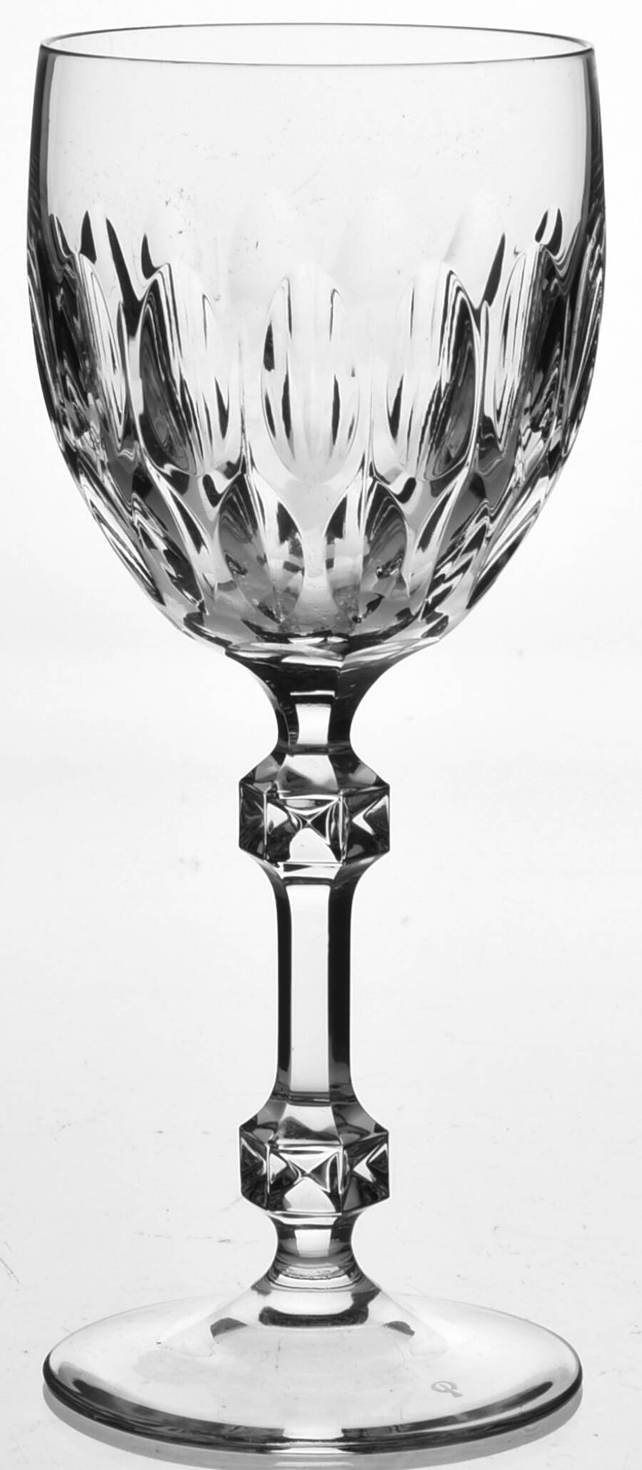 Lenore Wine Glass by Peill-1
