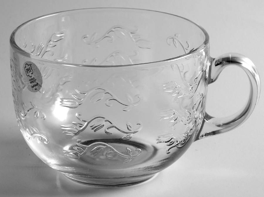 Fantasia Soup Mug by Princess House-1