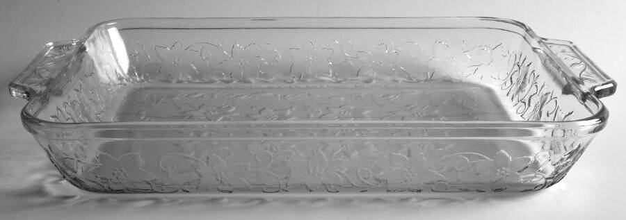 Fantasia 5 Quart Lasagna/Baker by Princess House-1
