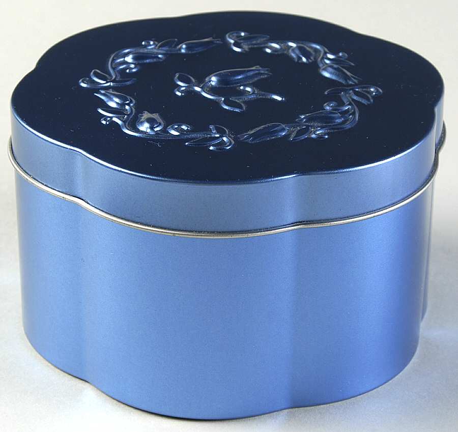 Fantasia 5" Metal Round Box & Lid by Princess House-1