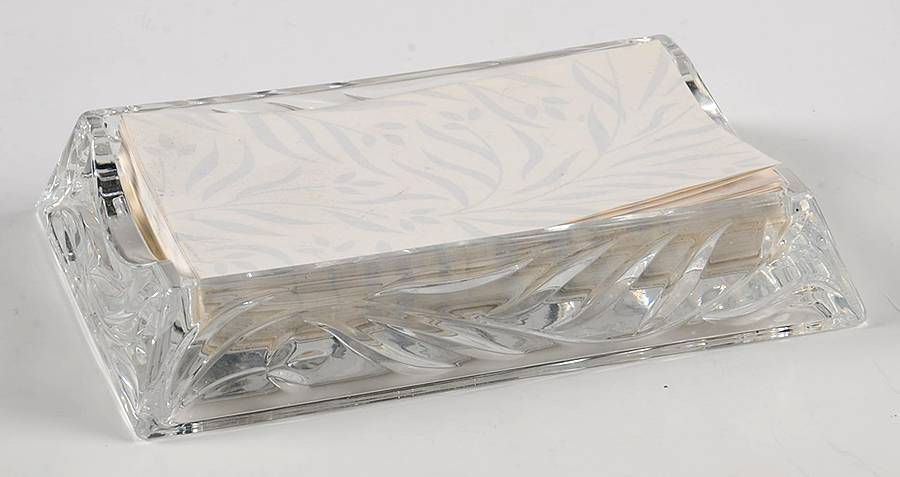 Heritage Notepad Holder by Princess House-1