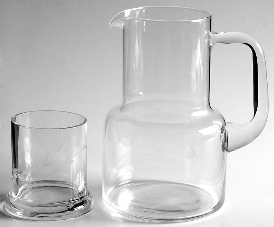 Heritage (2 Piece) Nite Set (Carafe & Tumbler) by Princess House-1