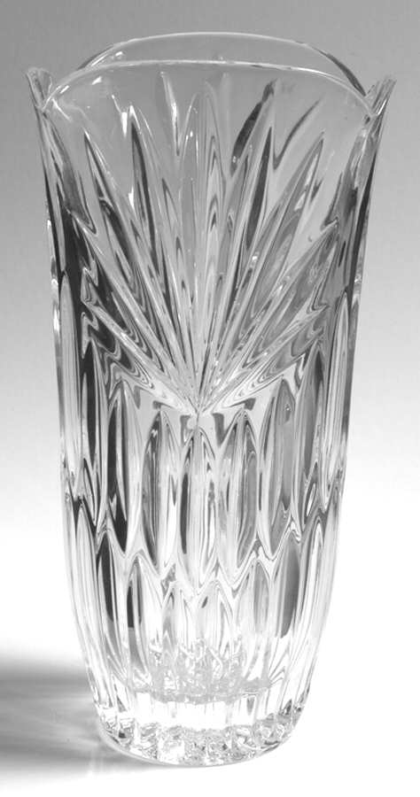 Highlights - Royal Highlights 9" Flower Vase by Princess House-1