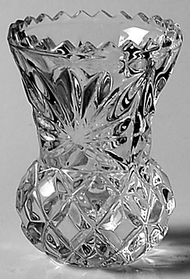 Highlights - Royal Highlights Bud Vase by Princess House-1
