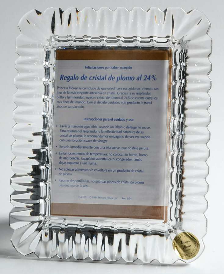 Highlights - Royal Highlights Frame-Holds 3" X 5" Photo by Princess House-1