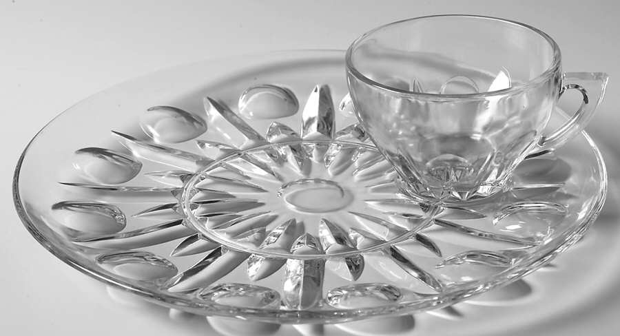 Regency Snack Plate & Cup Set by Princess House-1