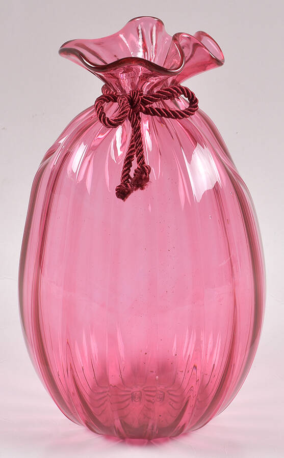 Cranberry 9" Flower Vase by Pilgrim Glass-1