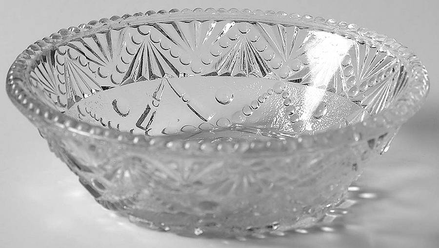 Festoon Sauce Dish by Portland-1
