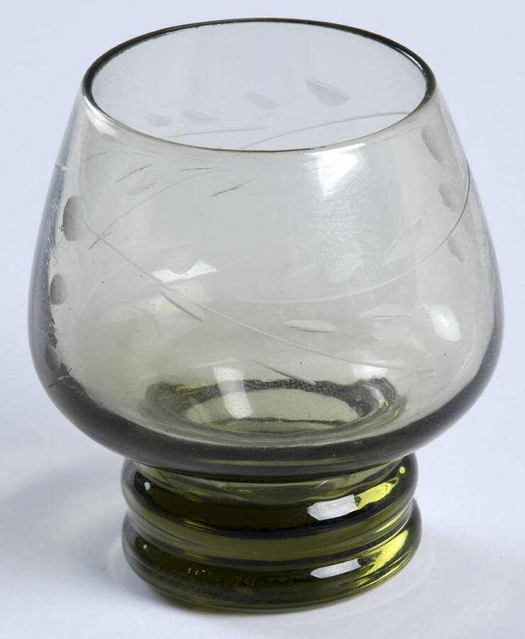 Willow Moon Amber Schnapps by Pioneer (Japan)-1
