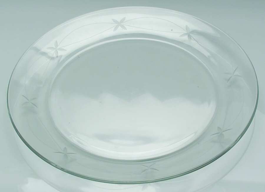 Contemporary Elegance Dinner Plate by Princess House-1