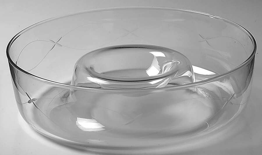 Contemporary Elegance (1 Piece) Chip & Dip by Princess House-1
