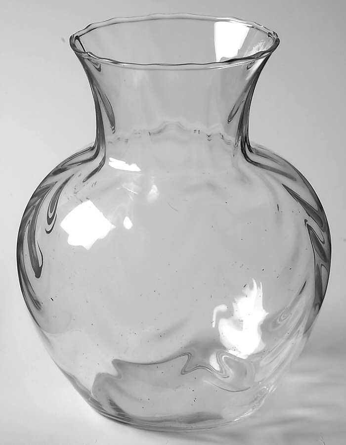 Optic Waves 6" Flower Vase by Princess House-1