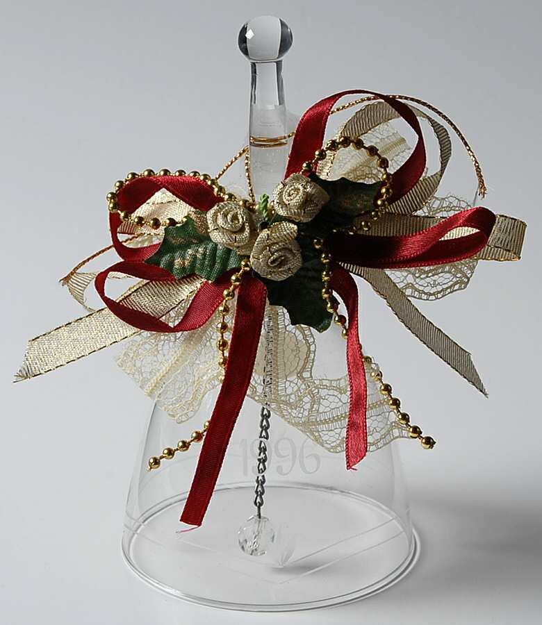 Holiday Treasures 5" Bell by Princess House-1