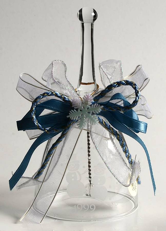Holiday Treasures 5" Bell by Princess House-1