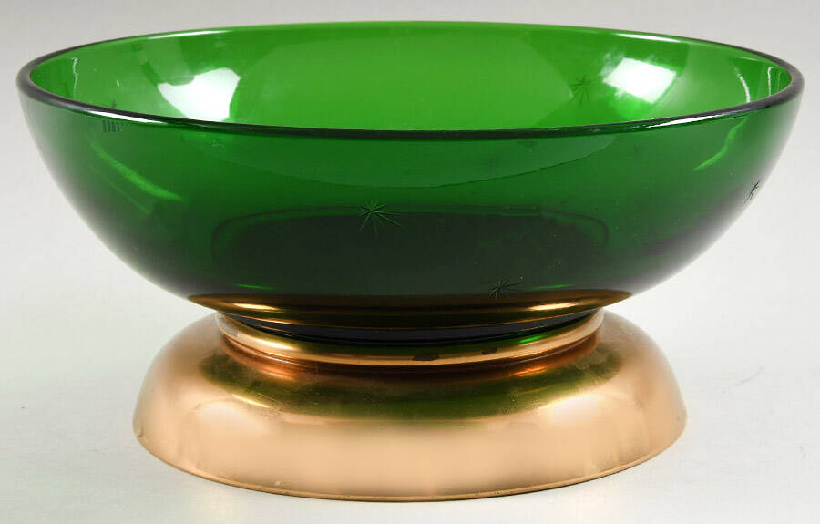 Emerald Glo 9" Round Bowl by Paden City-1