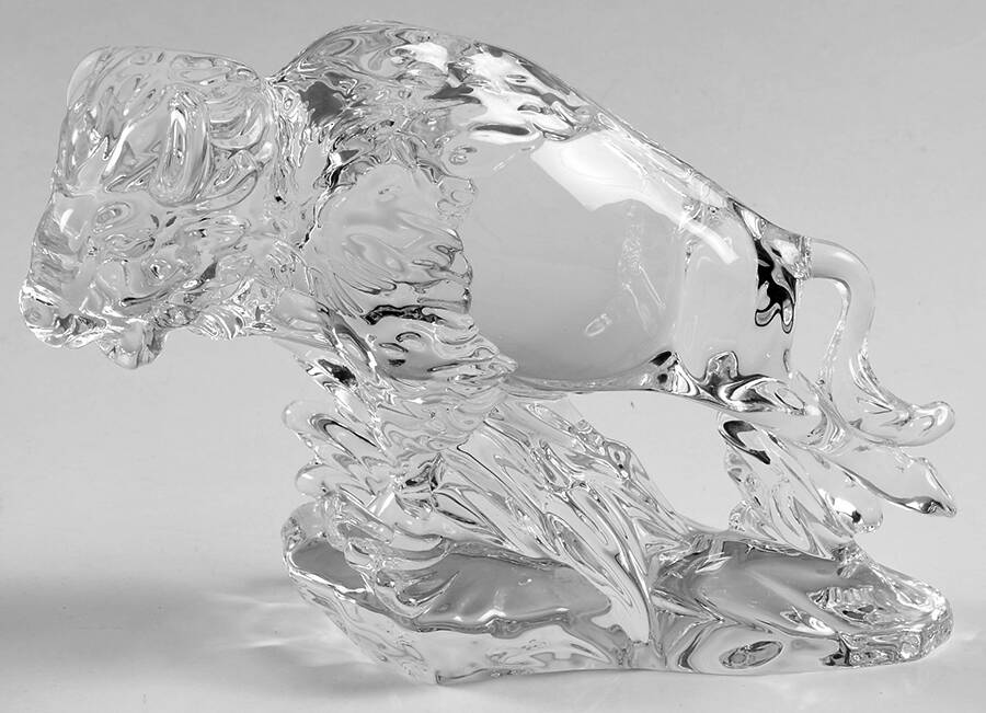 Animals & Figurines Bison by Princess House-1