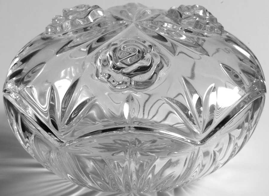 American Rose Vanity Box with Lid by Princess House-1