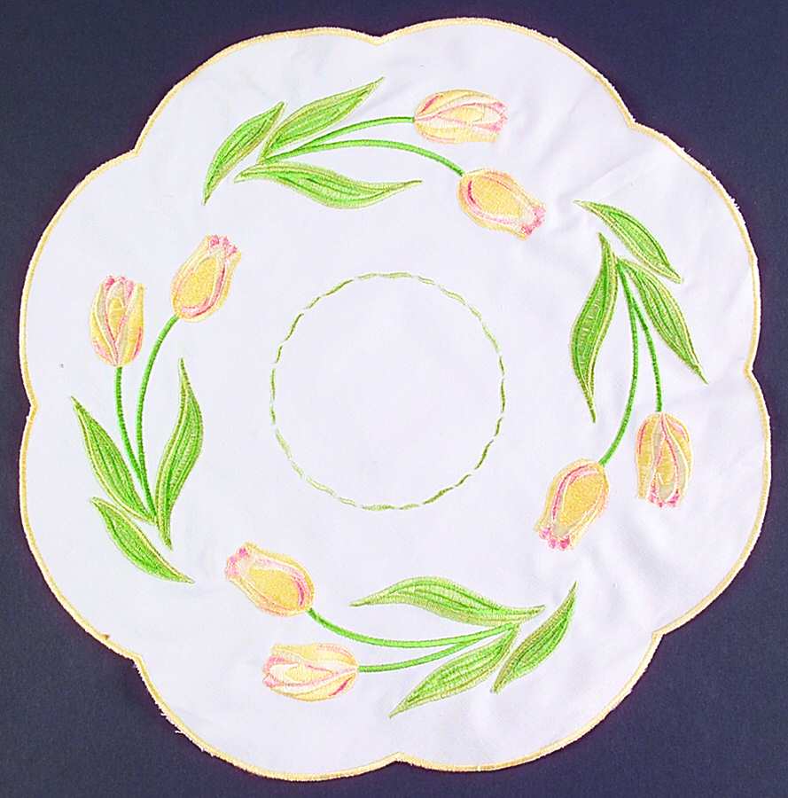 Cottage Tulip Cloth Placemat by Princess House-1