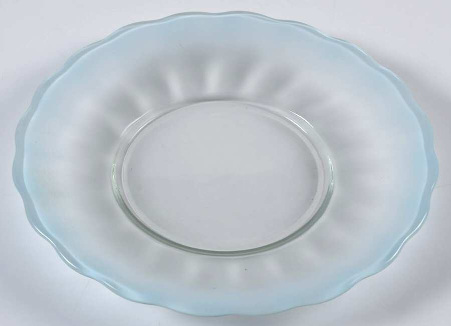 Cottage Tulip Luncheon Plate by Princess House-1