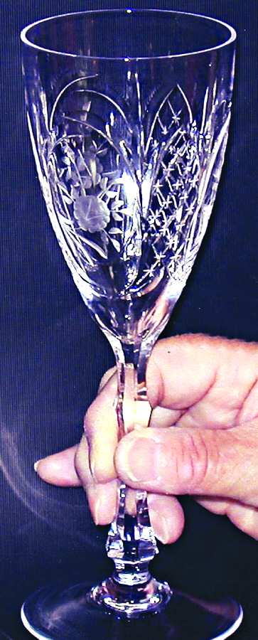 PEI9 Fluted Champagne by Peill-1