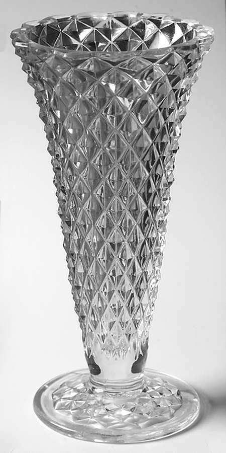 PHC12 8" Flower Vase by Princess House-1