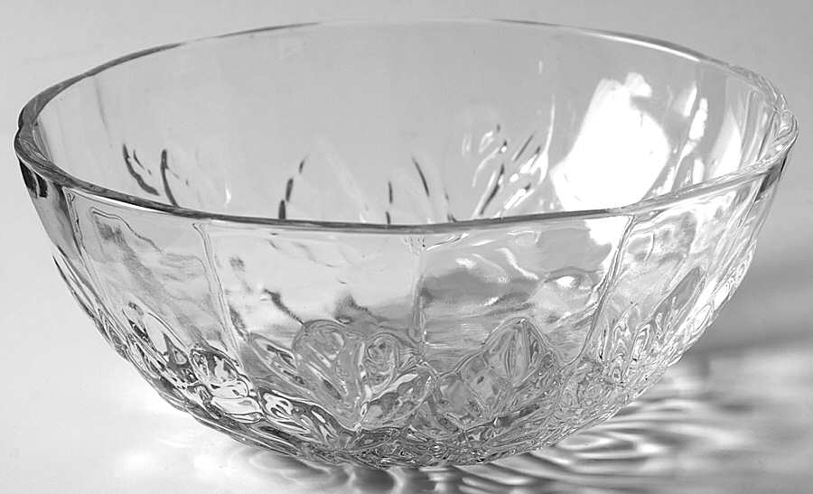 Livia Small Fruit Dessert Bowl by Pasari Crystal-1