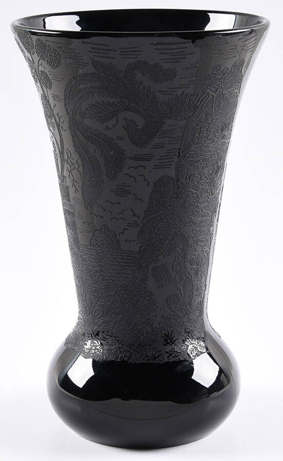 Lela Bird Black (Ebony) 10" Flower Vase by Paden City-1