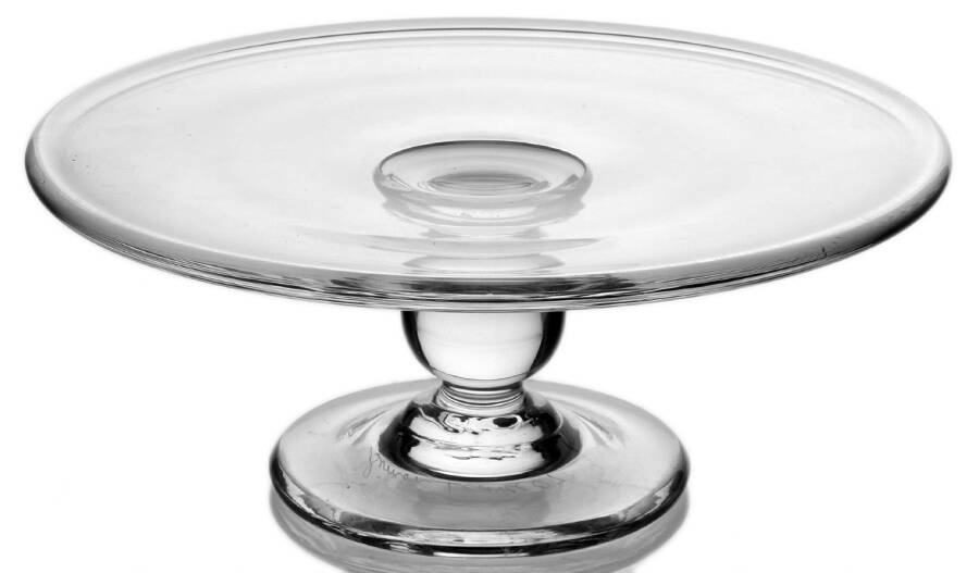 Hartland 7" Diameter Pedestal Cake Stand by Simon Pearce-1