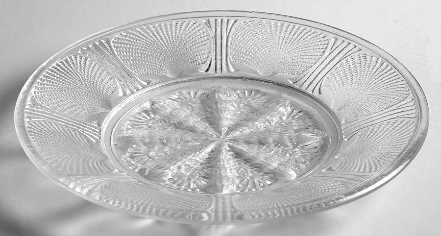 Seashell Clear Dinner Plate by Portieux-1