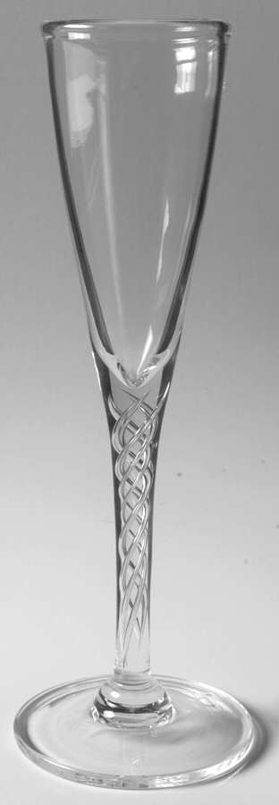 Stratton Fluted Champagne by Simon Pearce-1