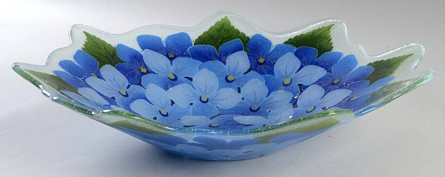 Hydrangea 15" Scalloped Bowl by Peggy Karr-1