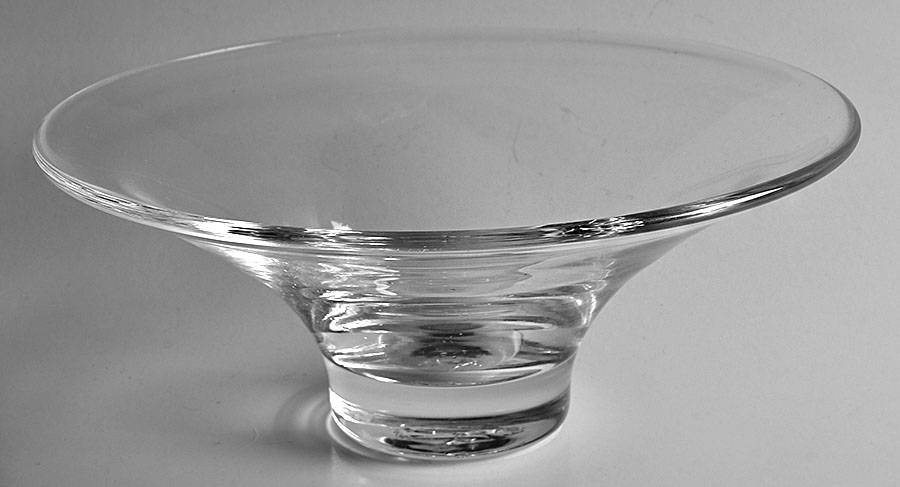 Hanover 10" Round Bowl by Simon Pearce-1