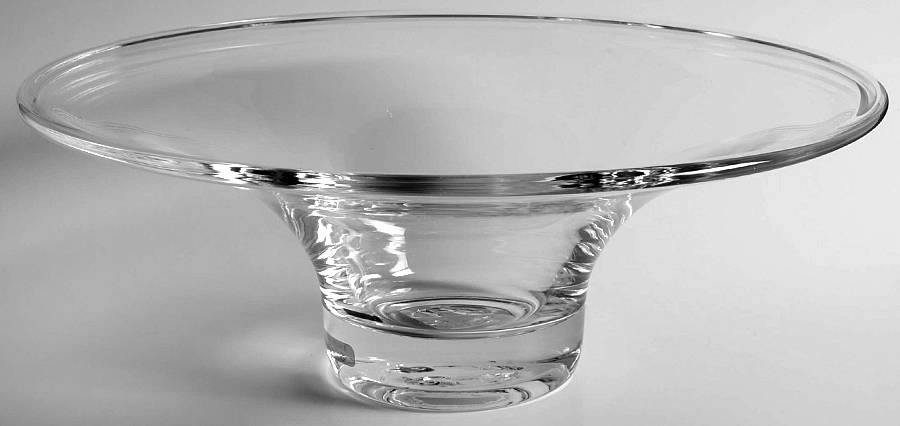 Hanover 14" Round Bowl by Simon Pearce-1