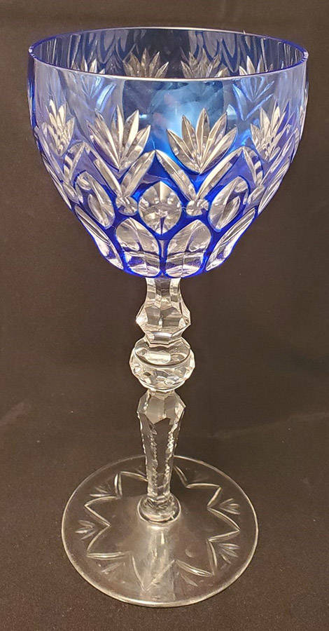 PEI29 Blue Wine by Peill-1