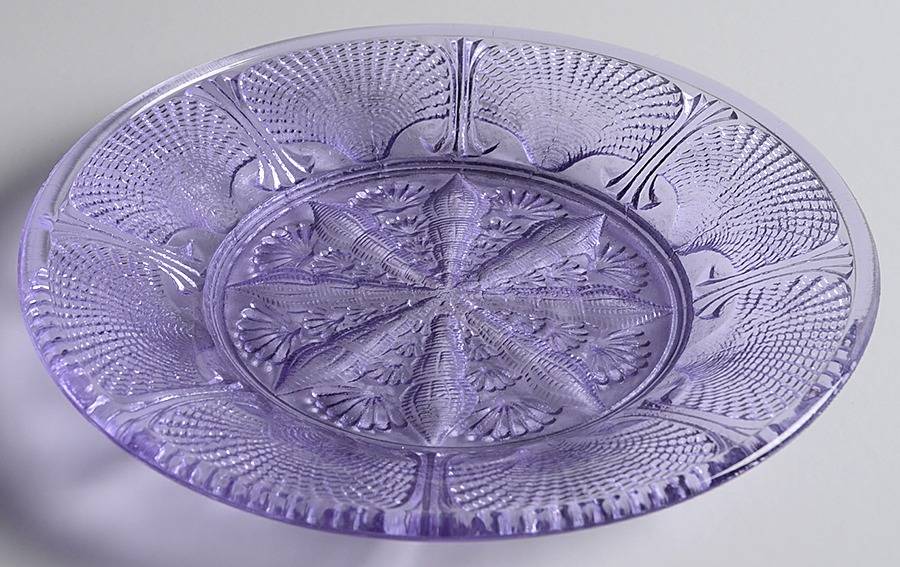 Seashell Lilac Canape Plate by Portieux-1