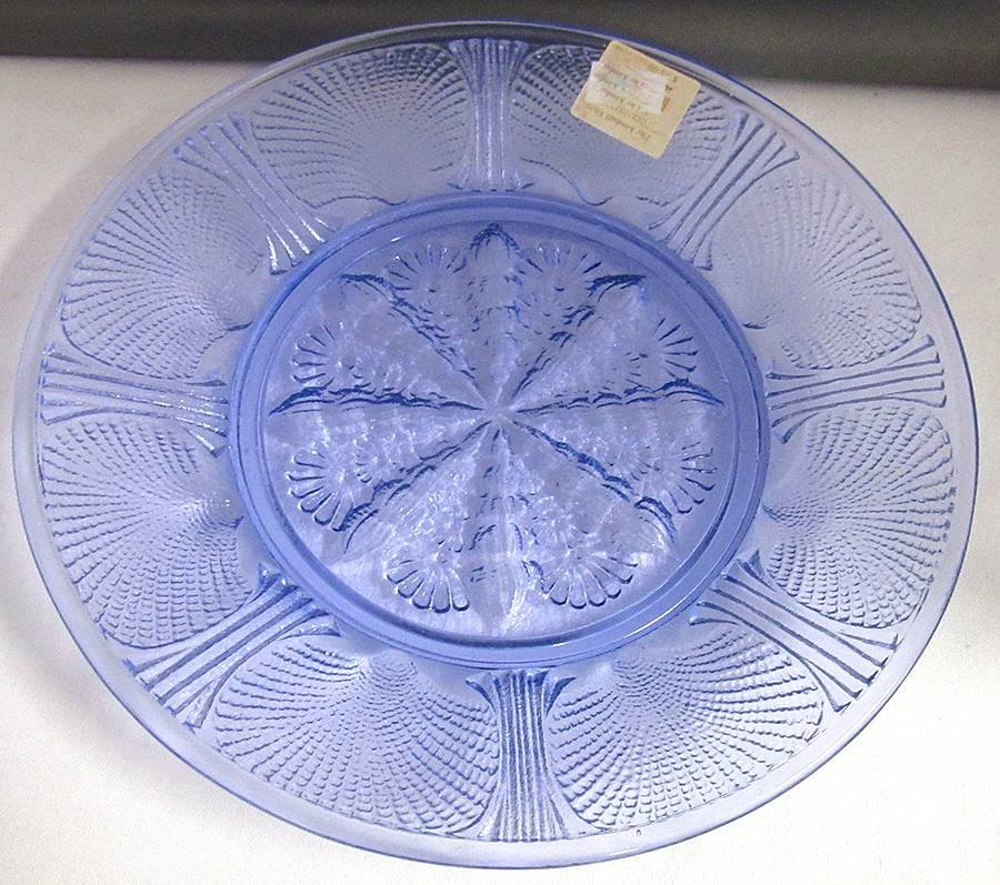 Seashell Medium Blue Dinner Plate by Portieux-1