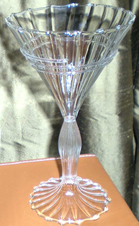 PBY19 Martini Glass by Pottery Barn-1