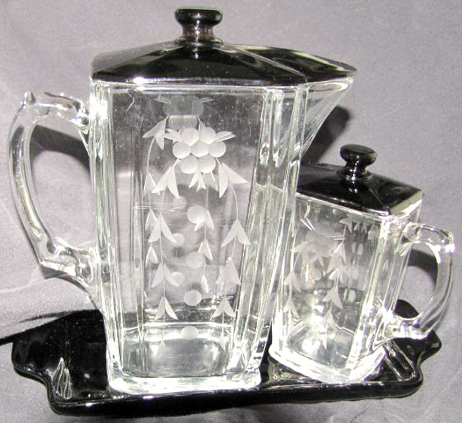 11-1 Batter Jug W/Lid by Paden City-1