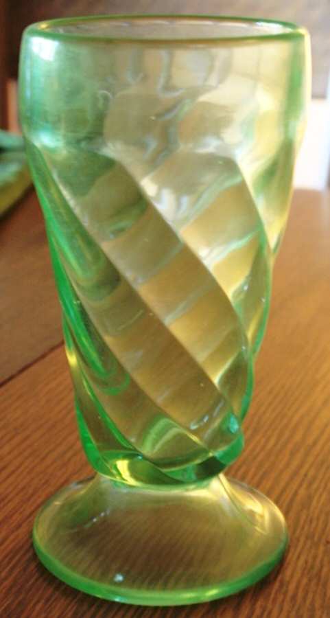 Rena Green Iced Tea by Paden City-1