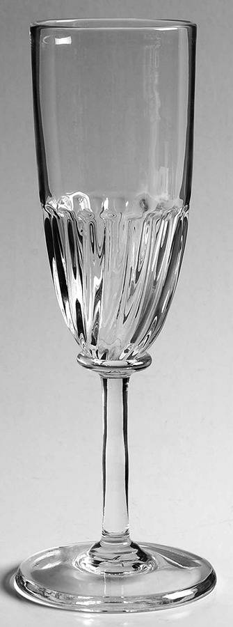 Corinth Fluted Champagne by Simon Pearce-1