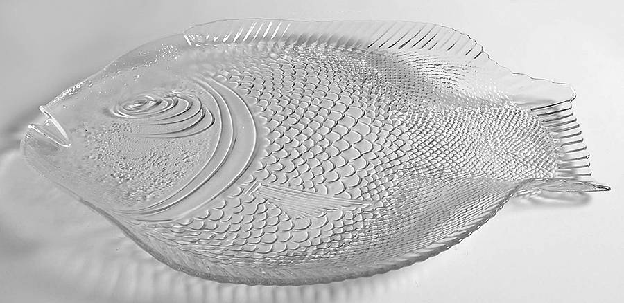 Marine 13" Figural Platter by Pasabahce-1