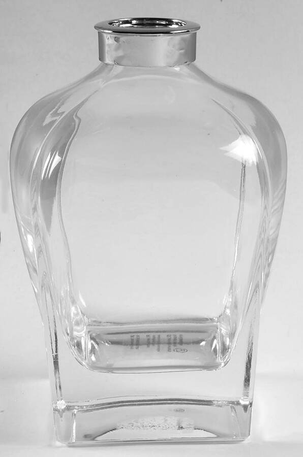 Stag Decanter No Stopper by Pottery Barn-1